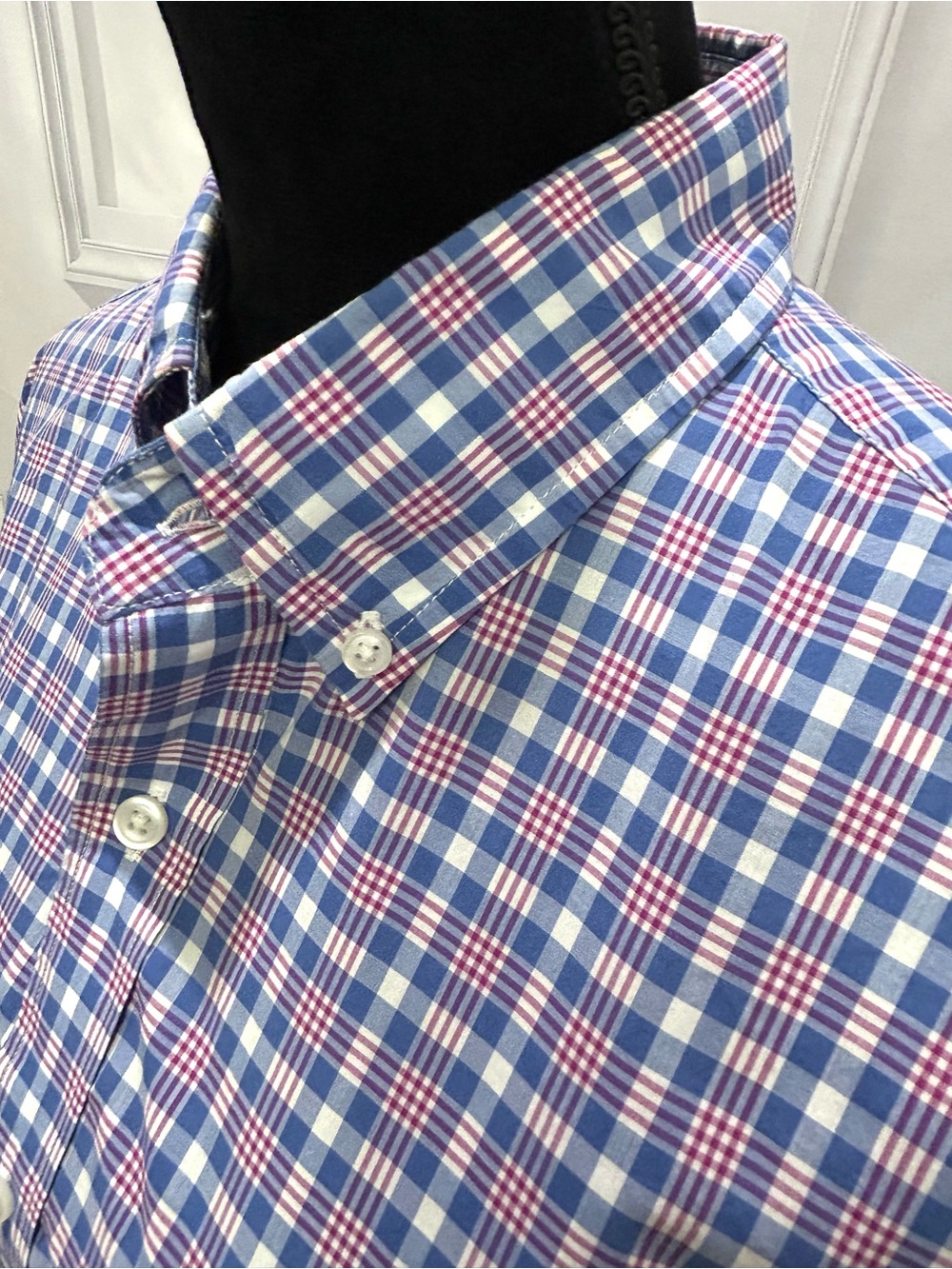 EUC J. Crew Men’s Blue and Red Plaid Button-Down Slim Fit Shirt Medium